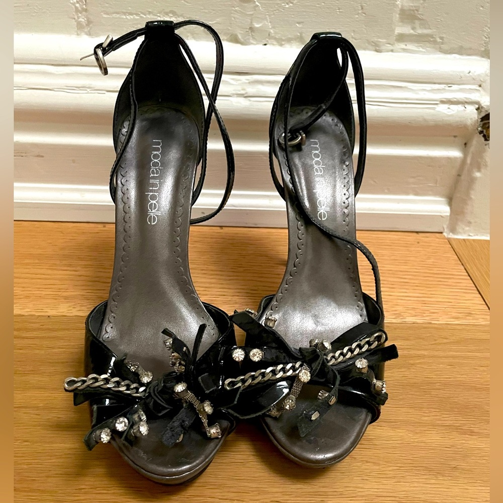 Moda in Pelle ultimate studded party shoes